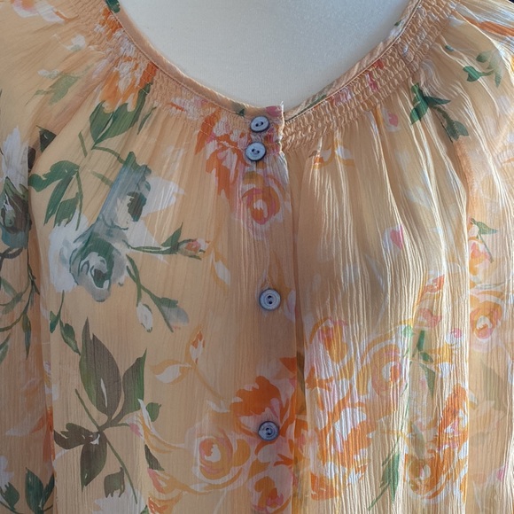 Sundance Catalog women’s sheer blouse. - Picture 2 of 4